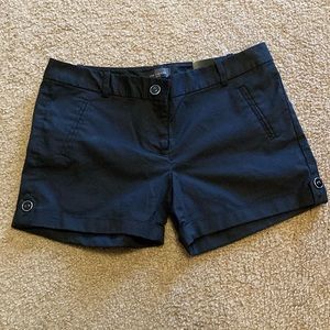 The limited easy short size 2 black cuffed shorts faux front and back pockets
